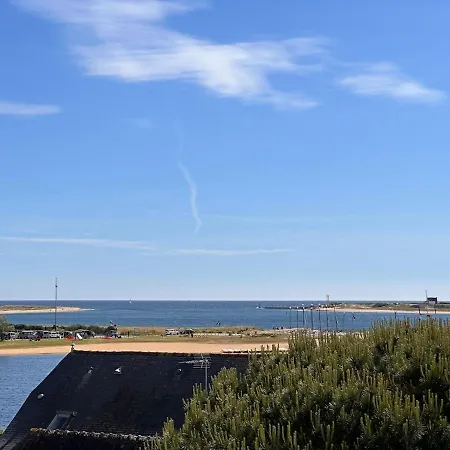 Beautiful New T3 Duplex Sea View Etel